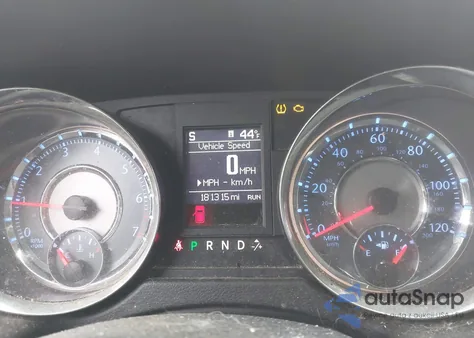 2014 Chrysler Town & Country Touring z USA, uszkodzony, nr VIN 2C4RC1BG9ER437930